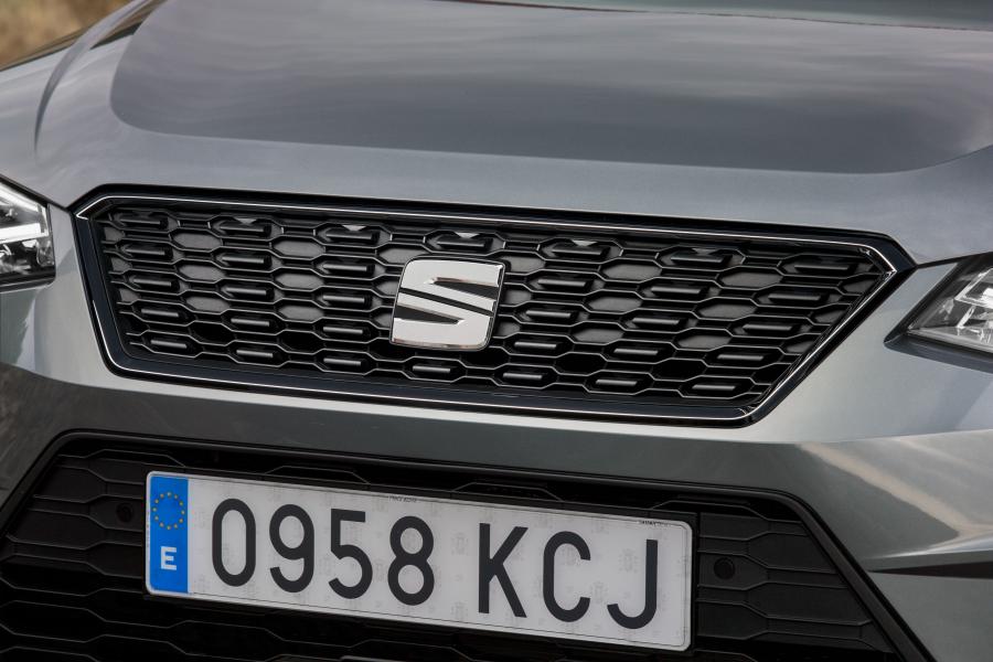 Детали экстерьера Seat Arona 2017 года  (WW) (фото 41 из 41)